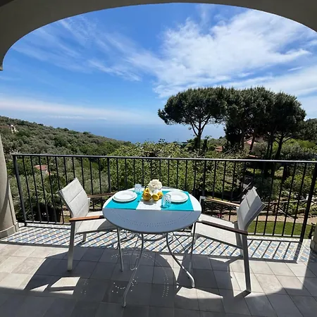 Maison Lux Acquamarea Apartment Massa Lubrense